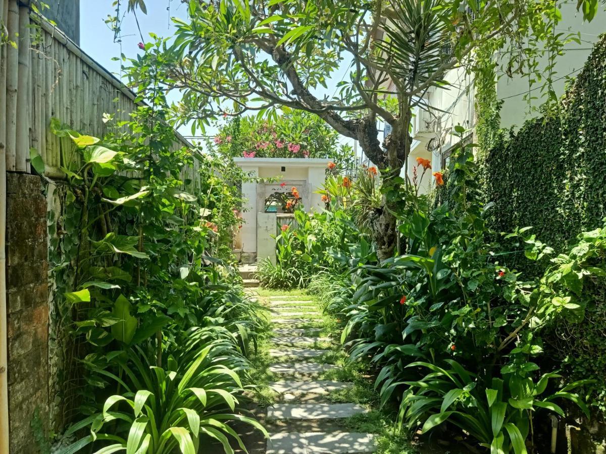 Ngetis Home Stay Sanur Exterior foto